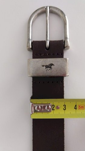 Smeđi kožni Mustang remen