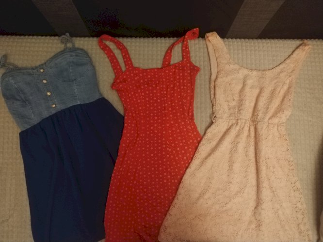 3x lot mini haljine S