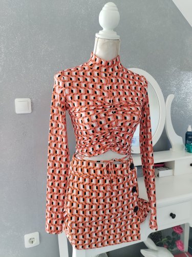 Suknja i top retro stil