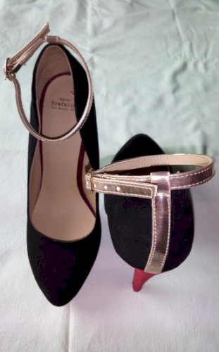 Nikad nošene ZARA Trafaluc salonke