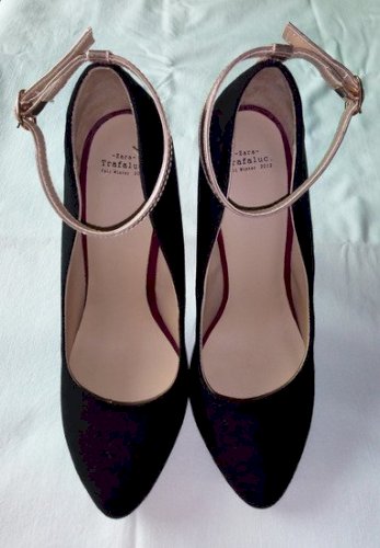 Nikad nošene ZARA Trafaluc salonke