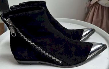 Calvin Klein kožne gležnjače