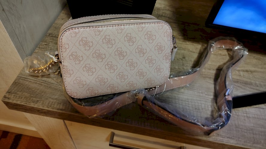 Guess NOREEN  4 G logo torbica