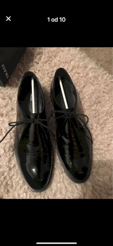 Frau crne lak cipele 