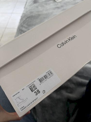 Calvin Klein cizmice