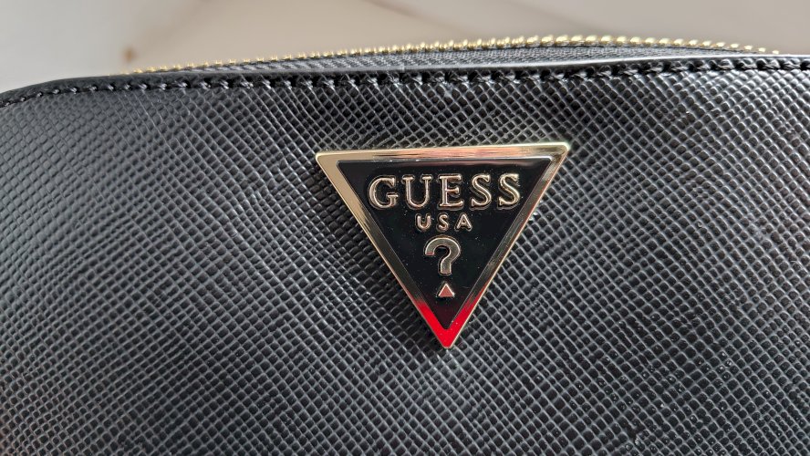 Guess noelle torbica