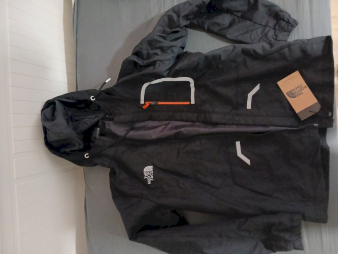 Vodonepropusne jaknice