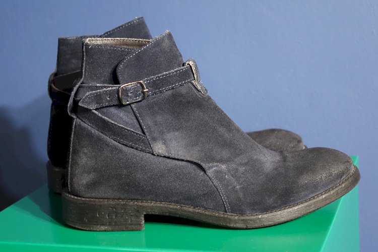 Tamno plave kožne gležnjače