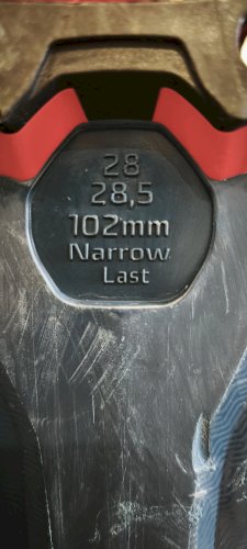 Pancerice Atomic Hawx Ultra 110s