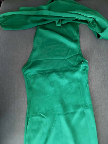 Shein zelena satenska haljina