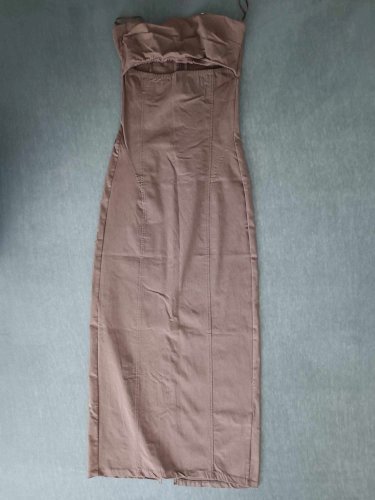 Bershka smeđa midi haljina