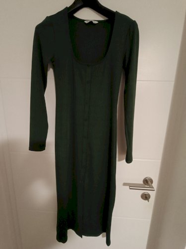 Stradivarius zelena midi haljina