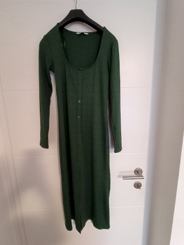 Stradivarius zelena midi haljina