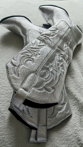 Kaubojske metalizirane čizme br38 24cm do koljena