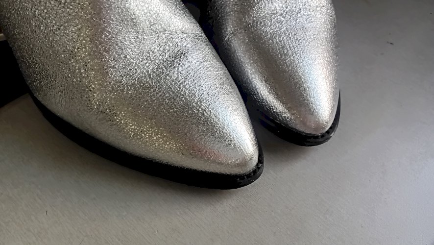 Kaubojske metalizirane čizme br38 24cm do koljena