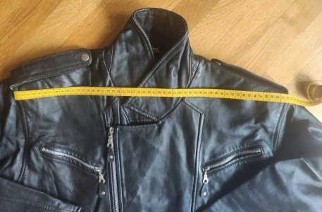 Kožna jakna i hlače