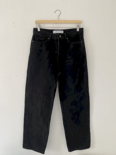 Bershka Crne Traper Hlace 40