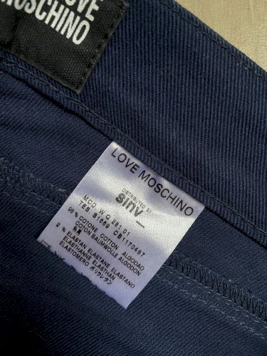 Nove Moschino Hlače 28