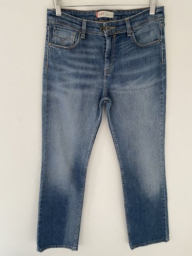 Nove Levis 627