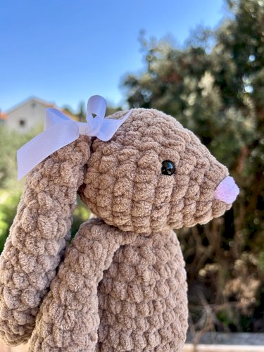 Ručno heklani zeko inspired by jellycat