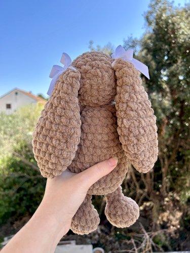 Ručno heklani zeko inspired by jellycat