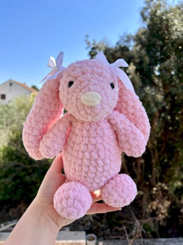 Ručno heklani jellycat zeko