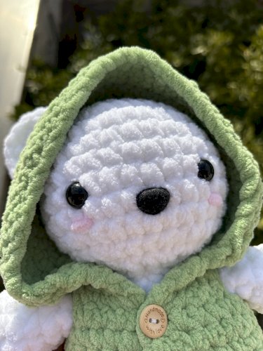 Ručno heklani plišani medo