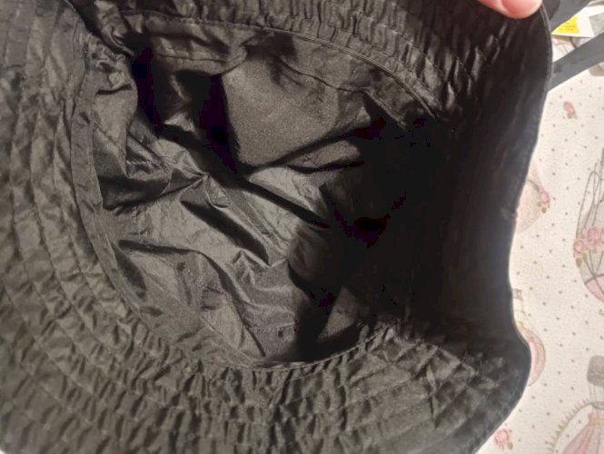 Liu Jo  Ženska crna kapa