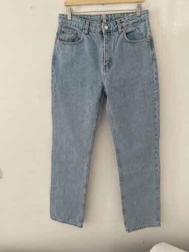 Weekday Traperice 40