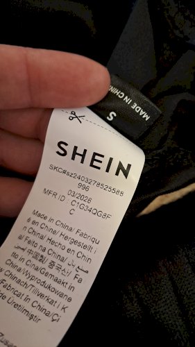 Shein sportski komplet
