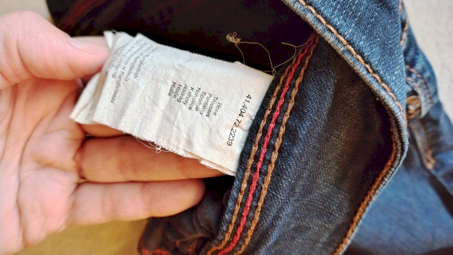 Cropped hlače broj 38