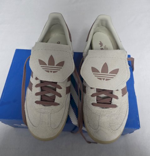 Adidas spezial 40
