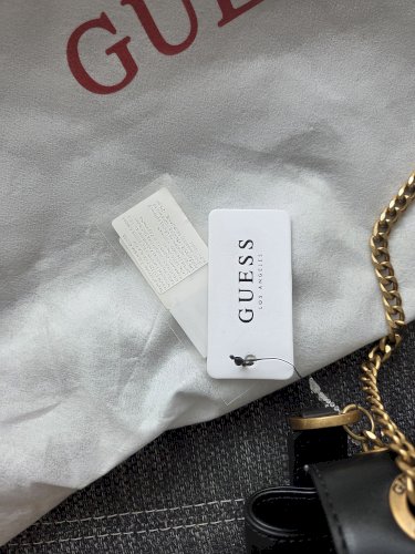Guess ruksak
