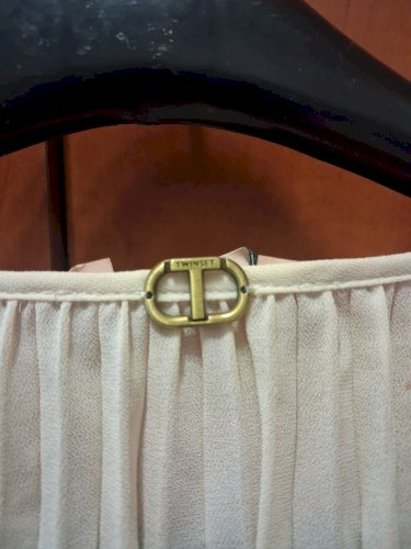 Twinset haljina od žoržeta sa plisiranim tilom