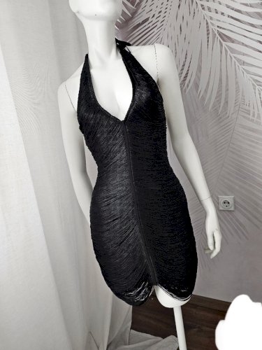 Zara predivna mala crna elegantna svecana haljina koncana 