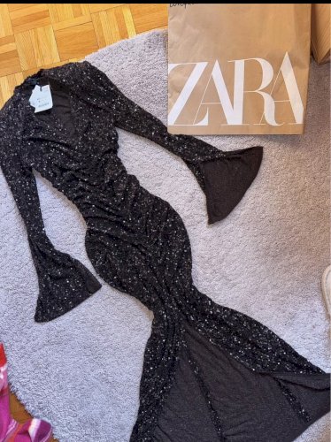 Zara viralna duga smeda sljokasta haljina s prorezom novo