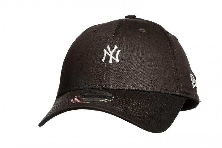 New Era Kšiltovka 3930 Mini Logo Essential NY Black New Era Kšiltovka 3930 Mini Logo Essential NY Black