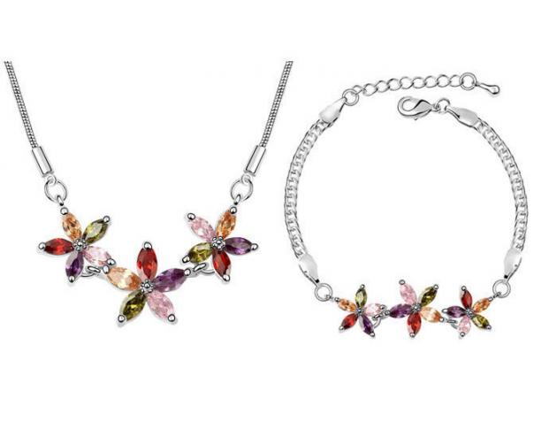 DAMSON Souprava s krystaly Swarovski DAMSON Souprava s krystaly Swarovski