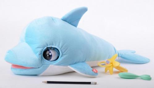 Delfín Blu Blu plyš 60cm na baterie se zvukem a doplňky Delfín Blu Blu plyš 60cm na baterie se zvukem a doplňky