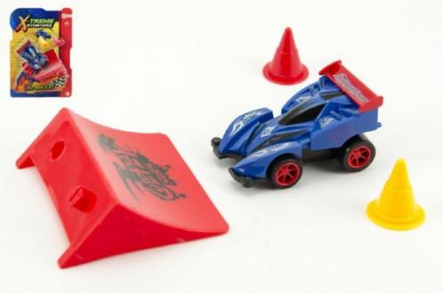Auto formule s rampou plast 8cm na setrvačník asst 3 barvy Auto formule s rampou plast 8cm na setrvačník asst 3 barvy