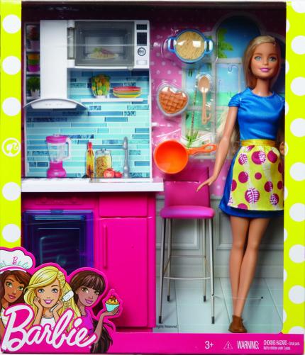 Barbie panenka a nábytek Barbie panenka a nábytek