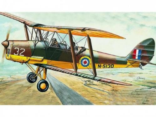 Model D.H.82 Tiger Moth 15,4x19cm v krabici 31x13,5x3,5cm Model D.H.82 Tiger Moth 15,4x19cm v krabici 31x13,5x3,5cm