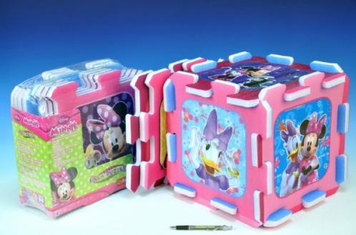 Pěnové puzzle Minnie 32x32x1cm 8ks v sáčku Pěnové puzzle Minnie 32x32x1cm 8ks v sáčku
