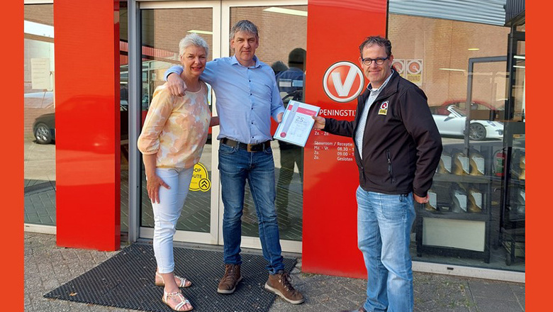 Vakgarage Bonhof al 25 jaar lid van BOVAG