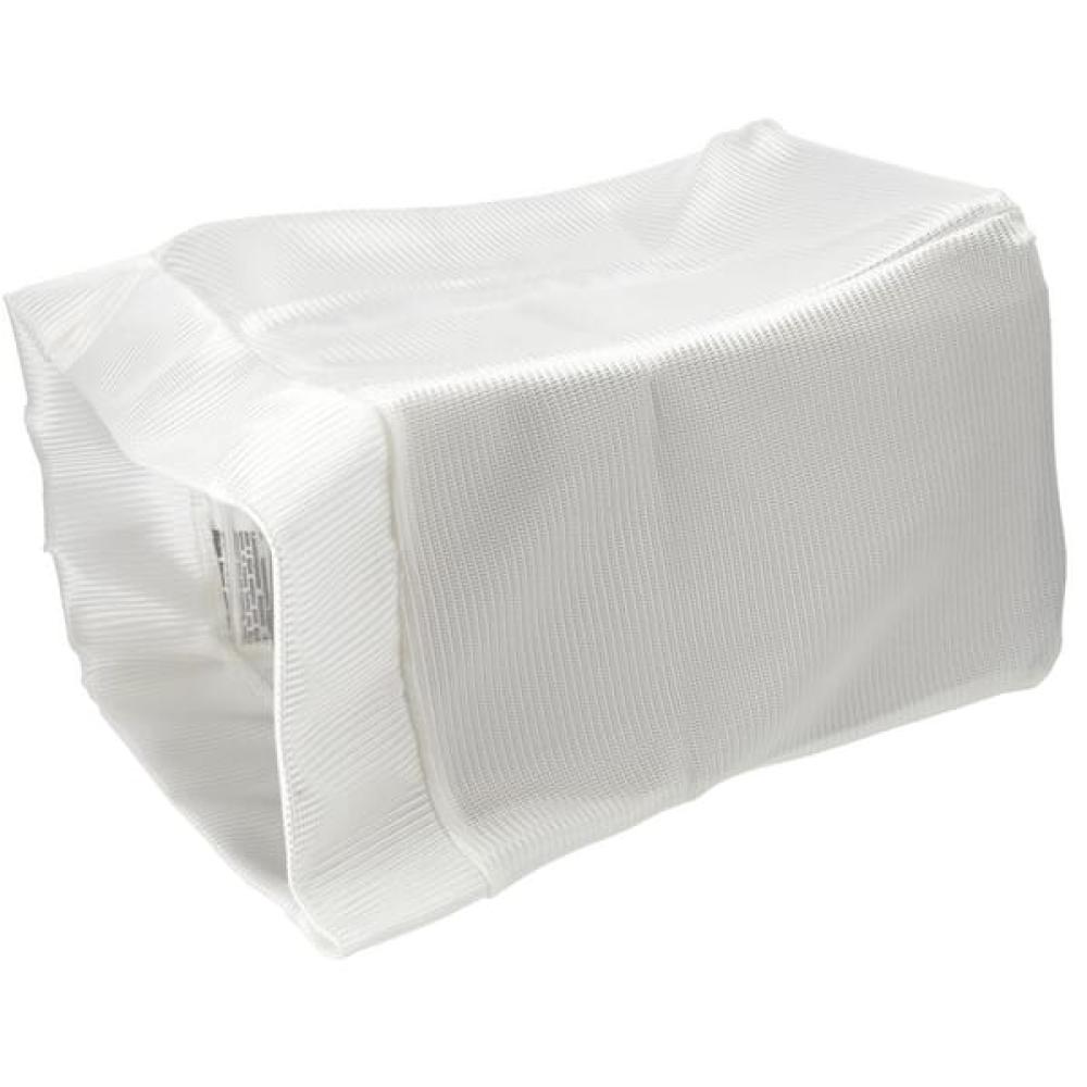 Angled front view with bag zipped and handles upright.
