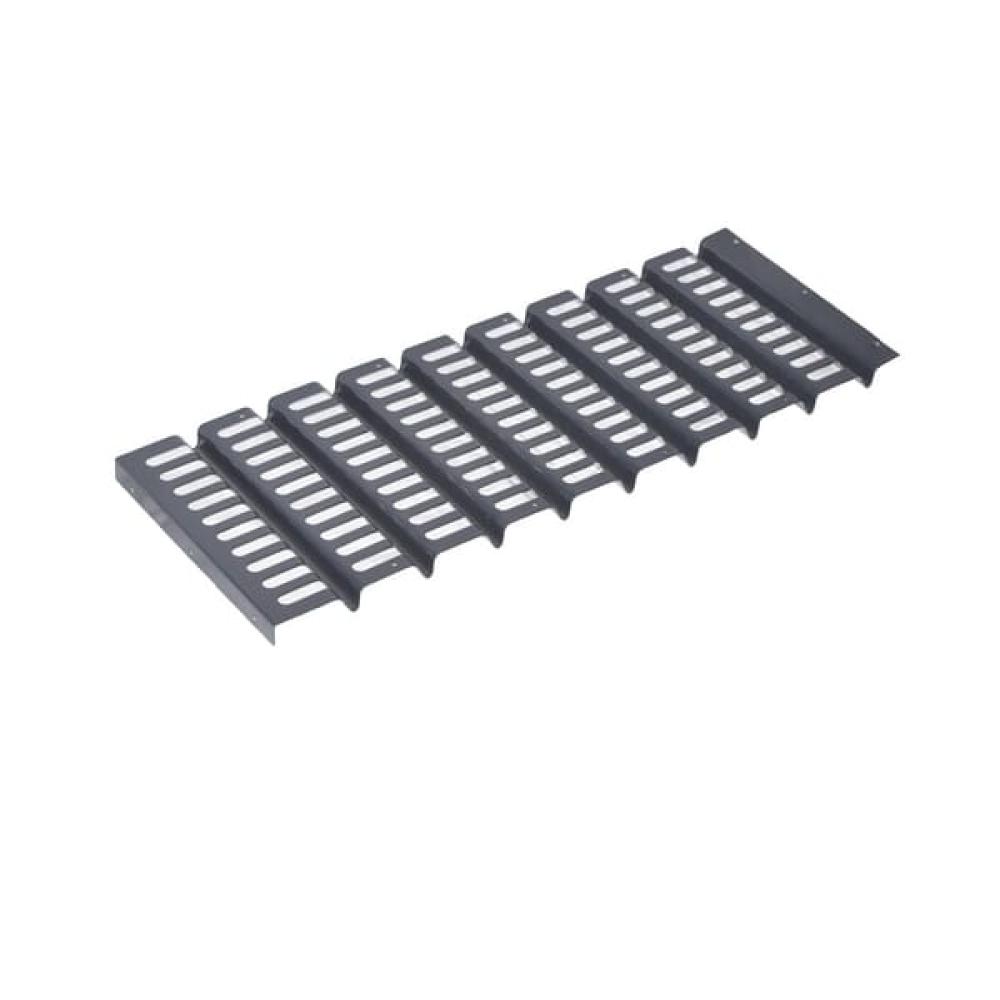 Angled front view with bag zipped and handles upright.