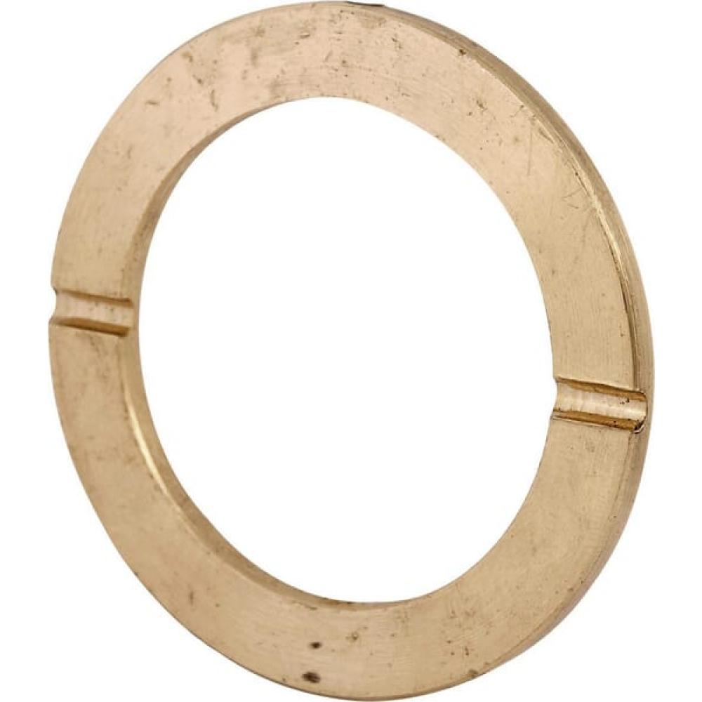 Angled front view with bag zipped and handles upright.