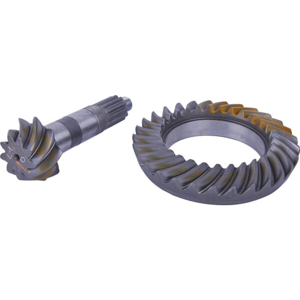 Angled front view with bag zipped and handles upright.