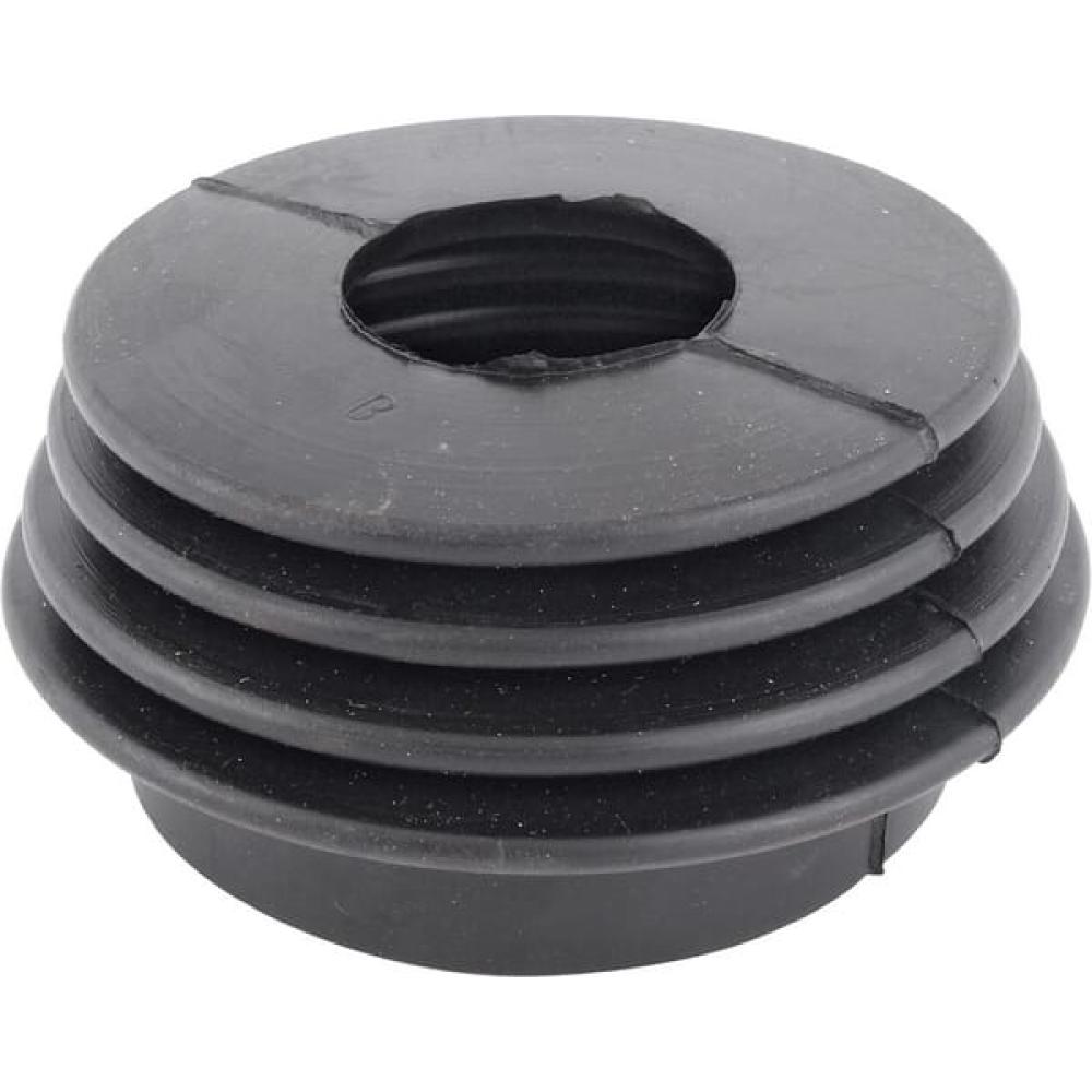 Angled front view with bag zipped and handles upright.