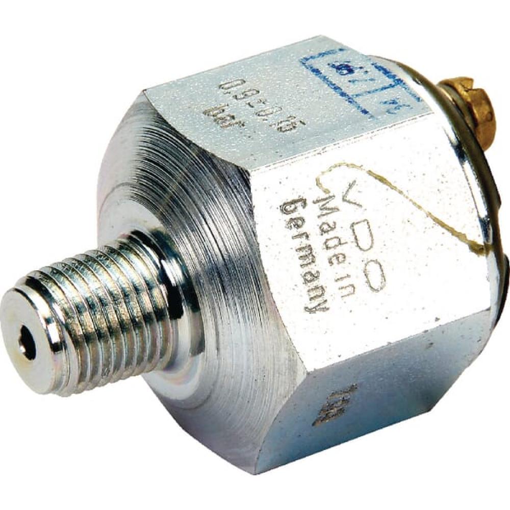 Angled front view with bag zipped and handles upright.